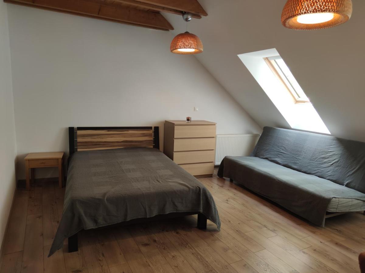 Attic Parkview Apartment Piest'any Exterior foto